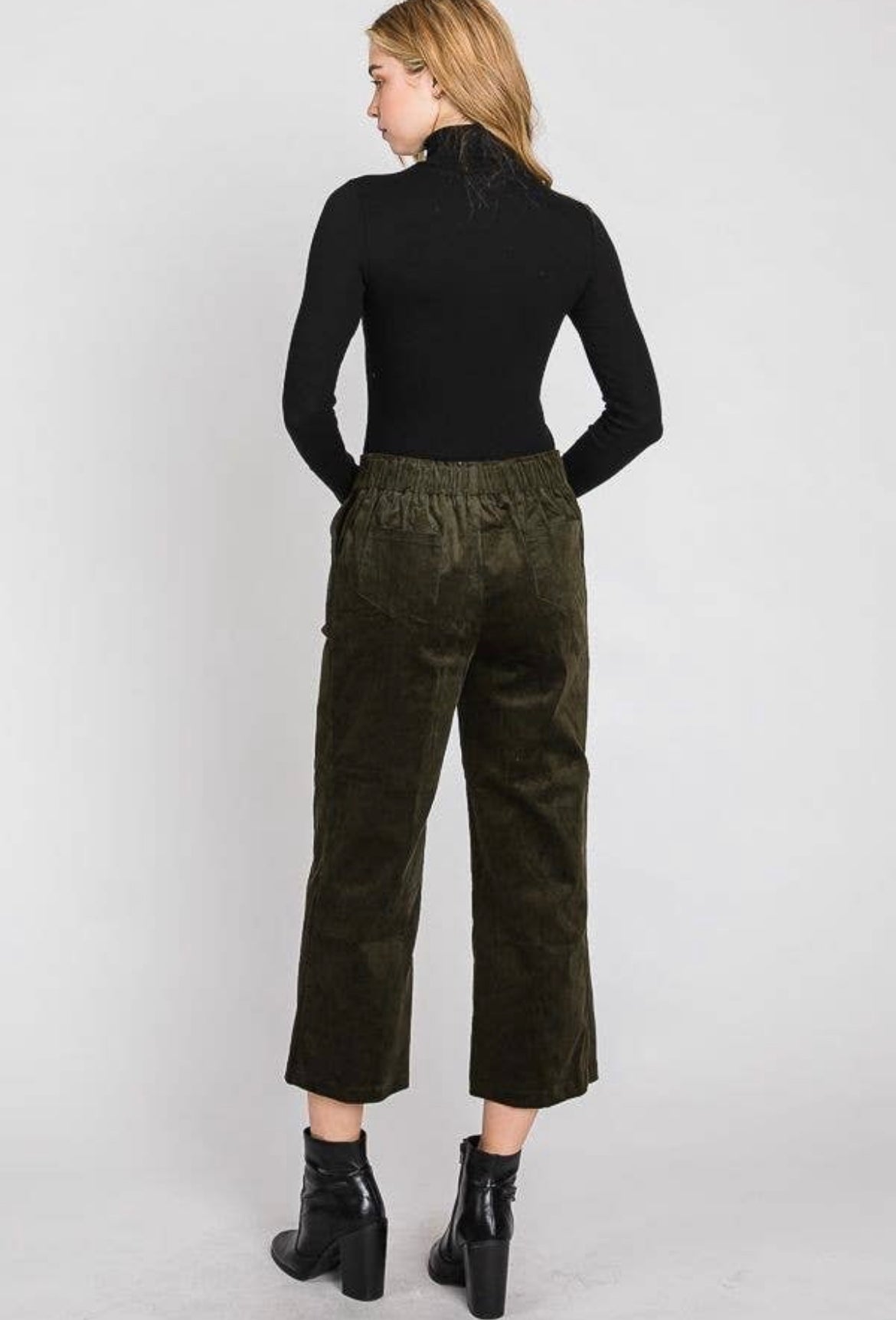 The Mallory Corduroy Crop Leg Pant